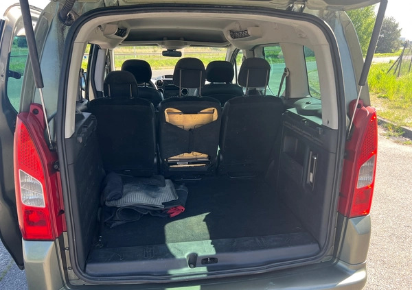 Citroen Berlingo cena 16500 przebieg: 231000, rok produkcji 2010 z Chodzież małe 211
